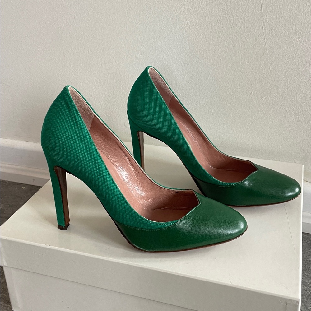 L’Autre Chose Elegant Green Vero Cuoio Women's Heels